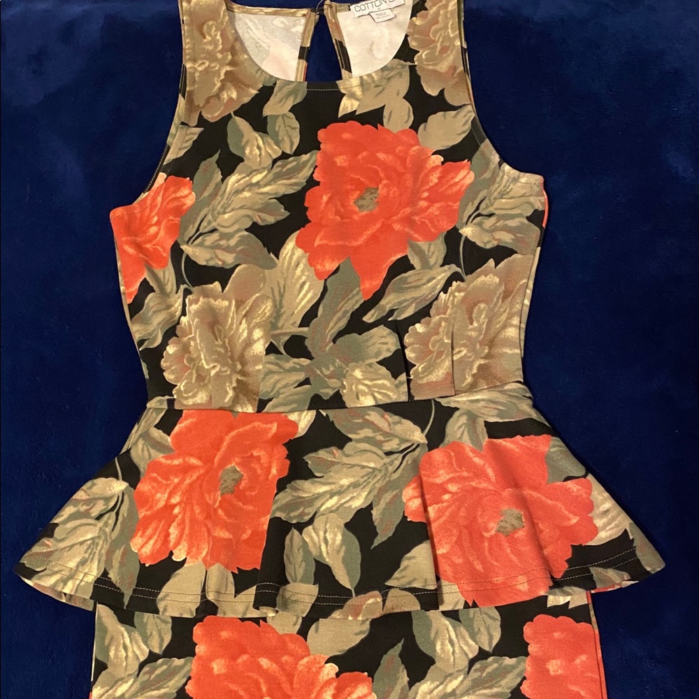 Fashioned Peplum Floral Dress